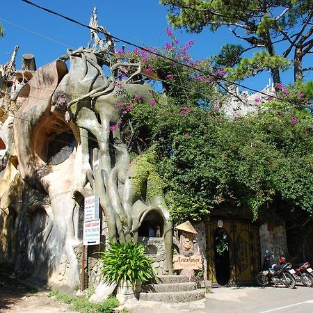 Crazy House Villa Dalat Exteriör bild