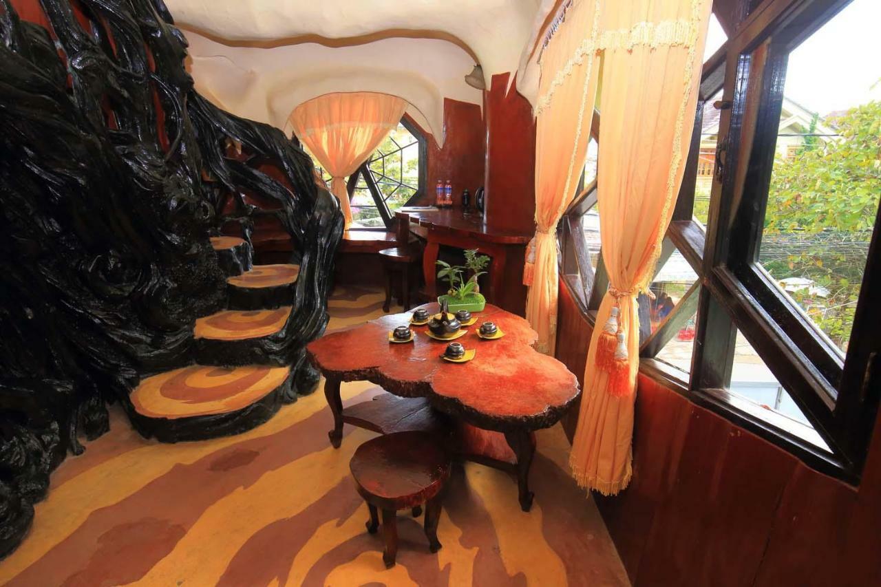 Crazy House Villa Dalat Exteriör bild