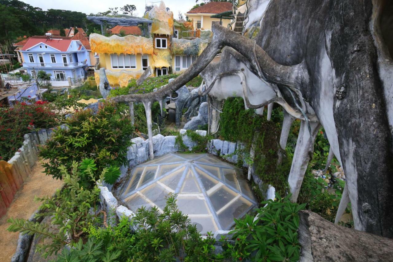 Crazy House Villa Dalat Exteriör bild