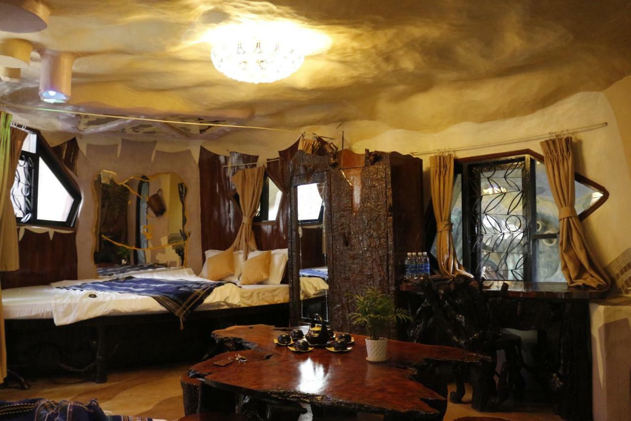 Crazy House Villa Dalat Exteriör bild